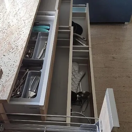 Marynarki Wojennej, *