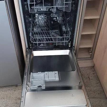 Marynarki Wojennej, *