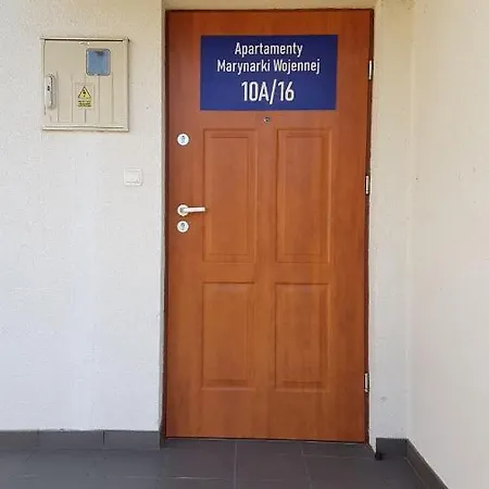 Marynarki Wojennej, Apartment