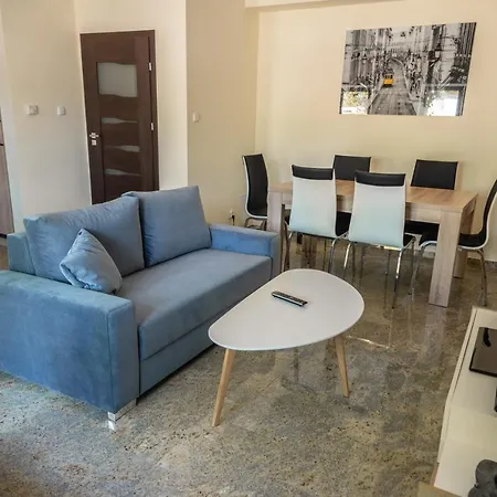 Apartment Marynarki Wojennej, *