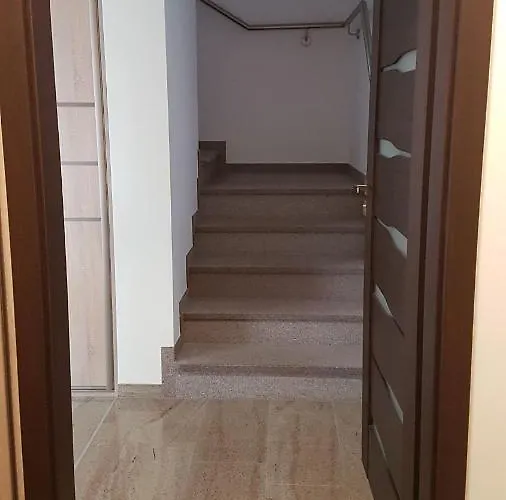 Marynarki Wojennej, Lägenhet