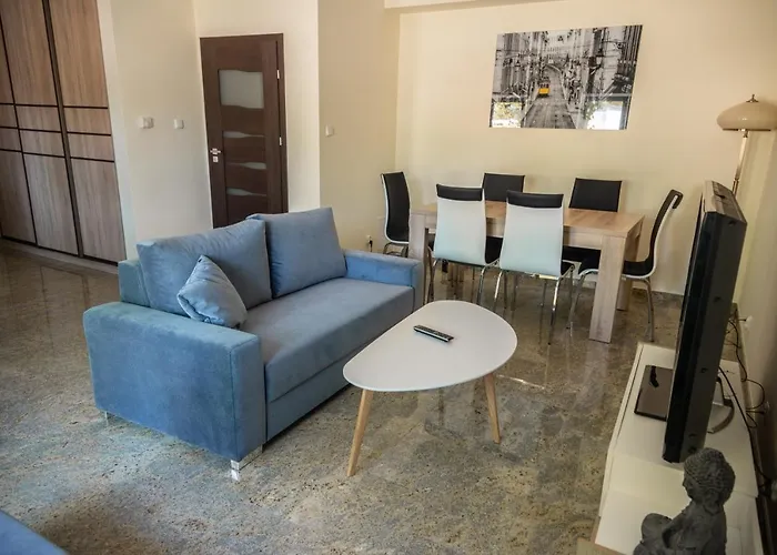 Lägenhet Marynarki Wojennej, *