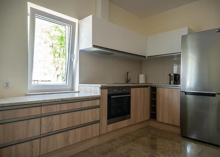 Marynarki Wojennej, *